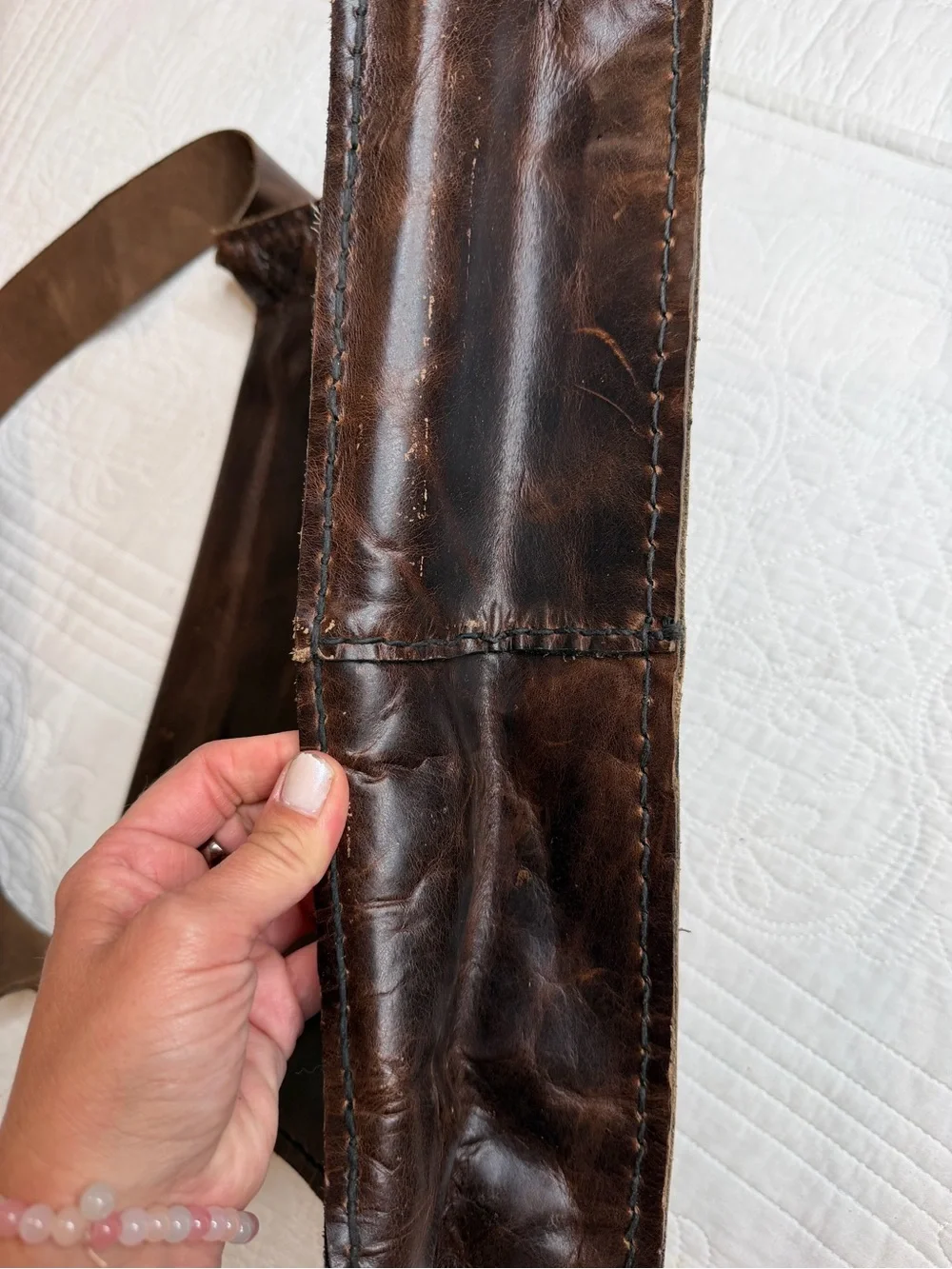 Vintage Brown Leather Messenger Bag Purse 11x15x4” Envelope Style classic